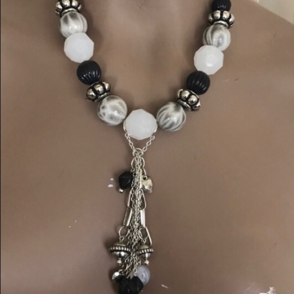 Paparrazzi Accessories Statement Necklace & Earring Set Black White Gray New Fun